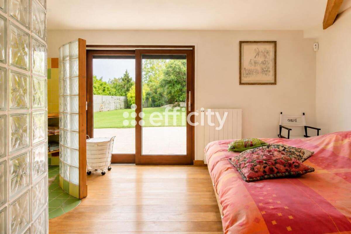 Maison 148 m² à Chelles  - photo 10