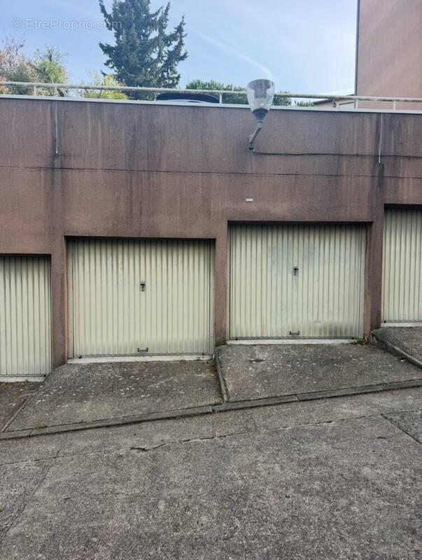 Commerce à LES ANGLES