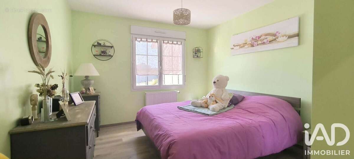 Photo 4