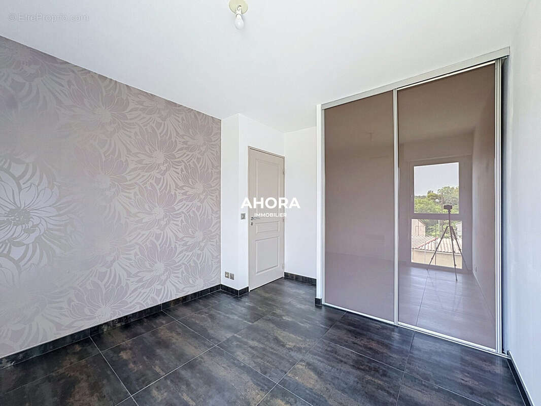 Appartement 38 m² à Marseille-9e  - photo 7