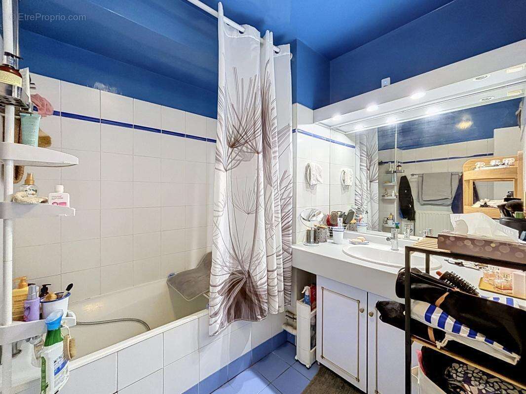 Appartement à RUEIL-MALMAISON