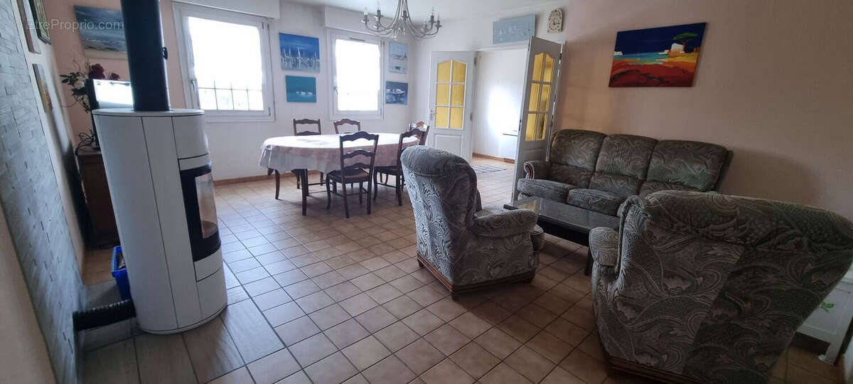 Maison à TREGOMEUR