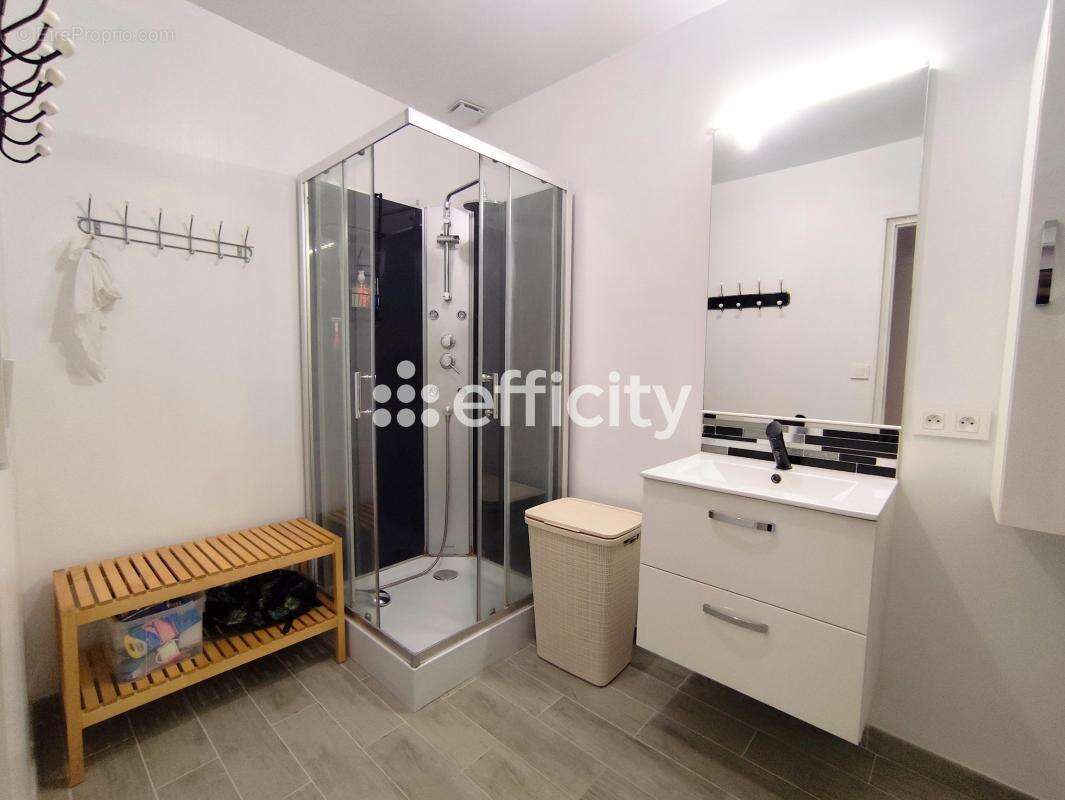 Maison 133 m² à Perignac  - photo 18