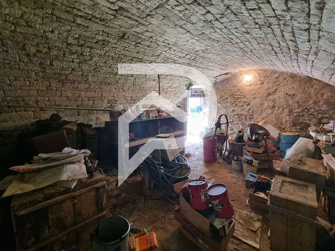 Maison à MEZIERES-SUR-SEINE