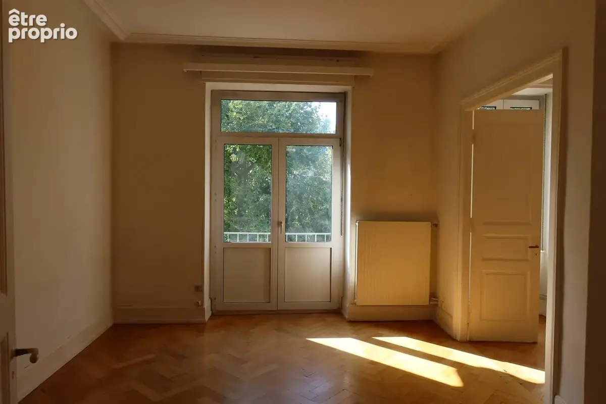 Appartement 4 pièces 102 m² à vendre à Strasbourg (67000) - photo 2