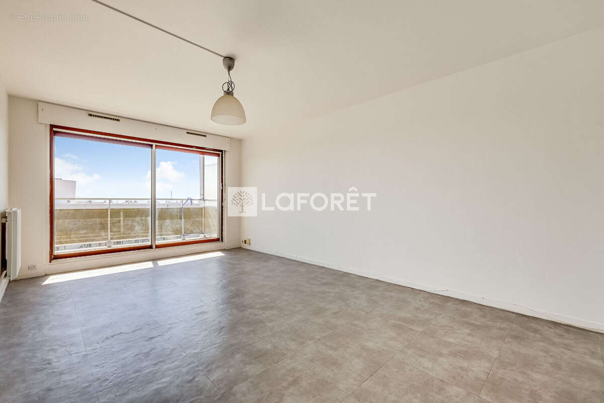 Appartement Paris 3 pièces 68 m2 avec vue panoramique sur monuments - photo 3