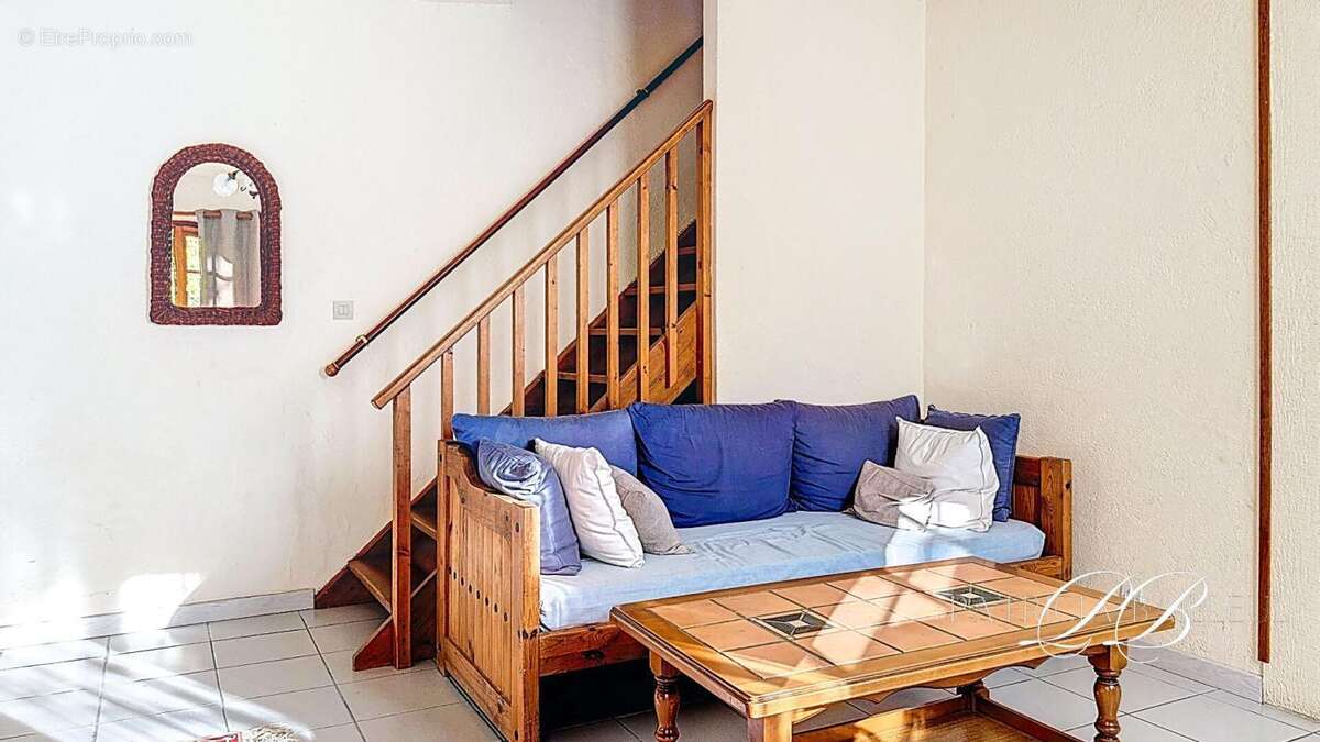 Maison à SAINT-CYPRIEN