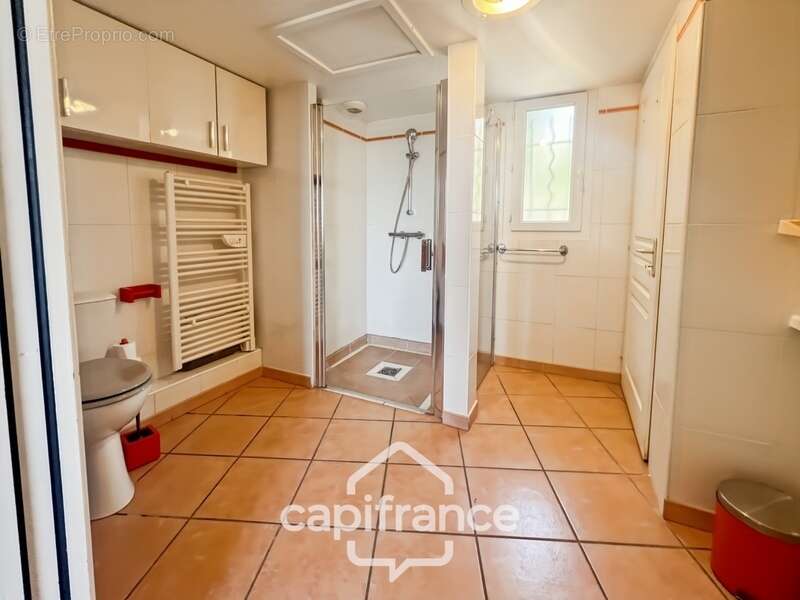 Appartement à BORMES-LES-MIMOSAS