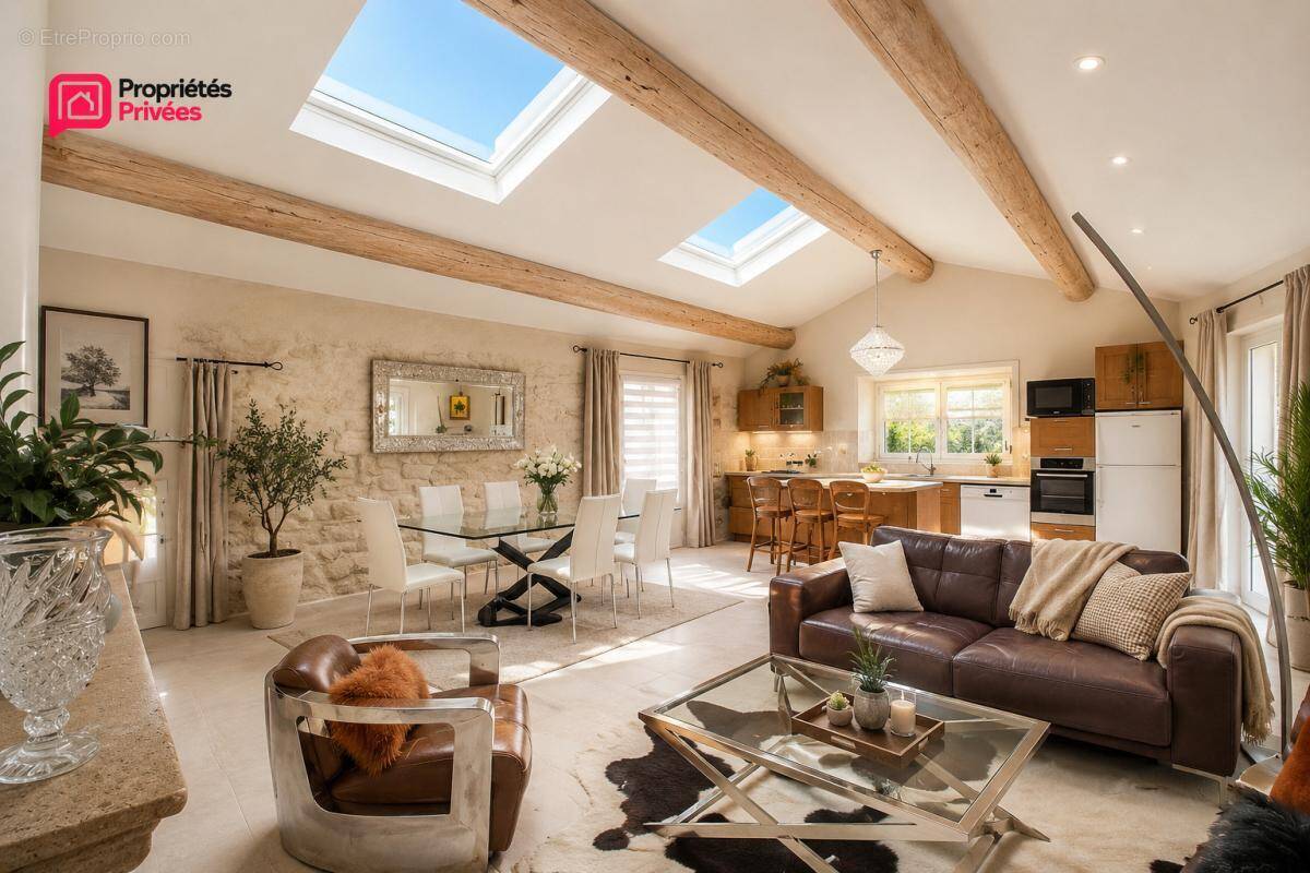 Maison à UZES