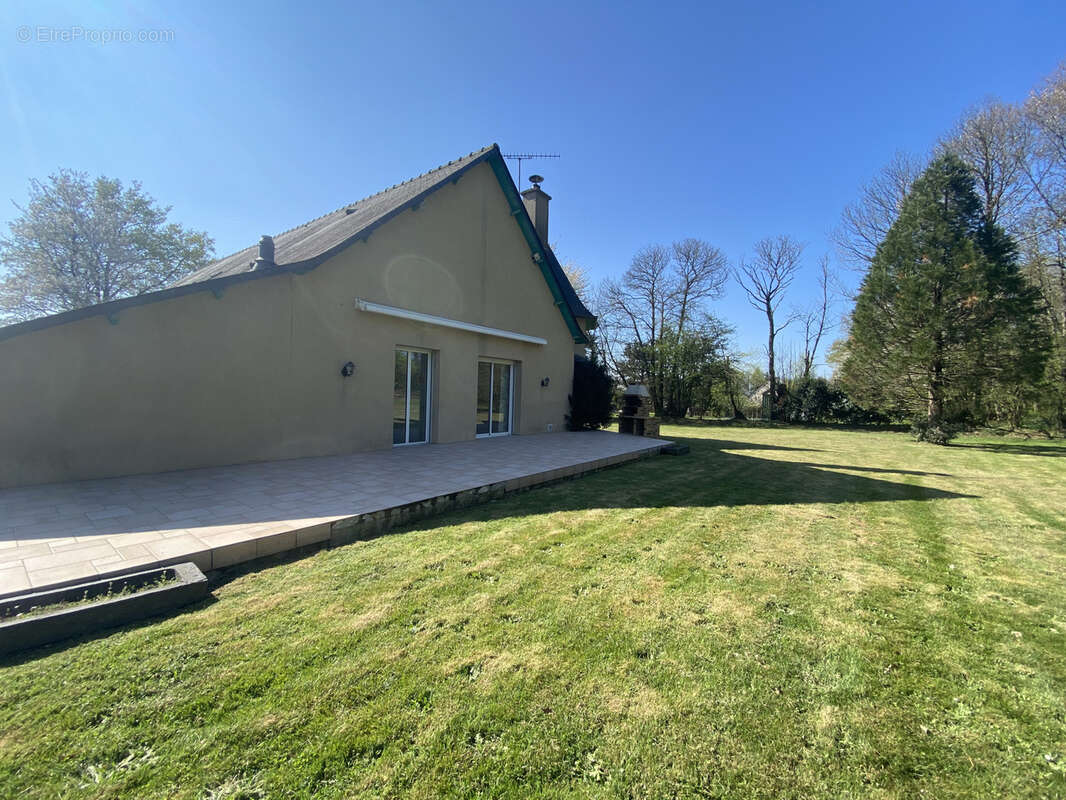 Maison à SAINT-M&#039;HERVE