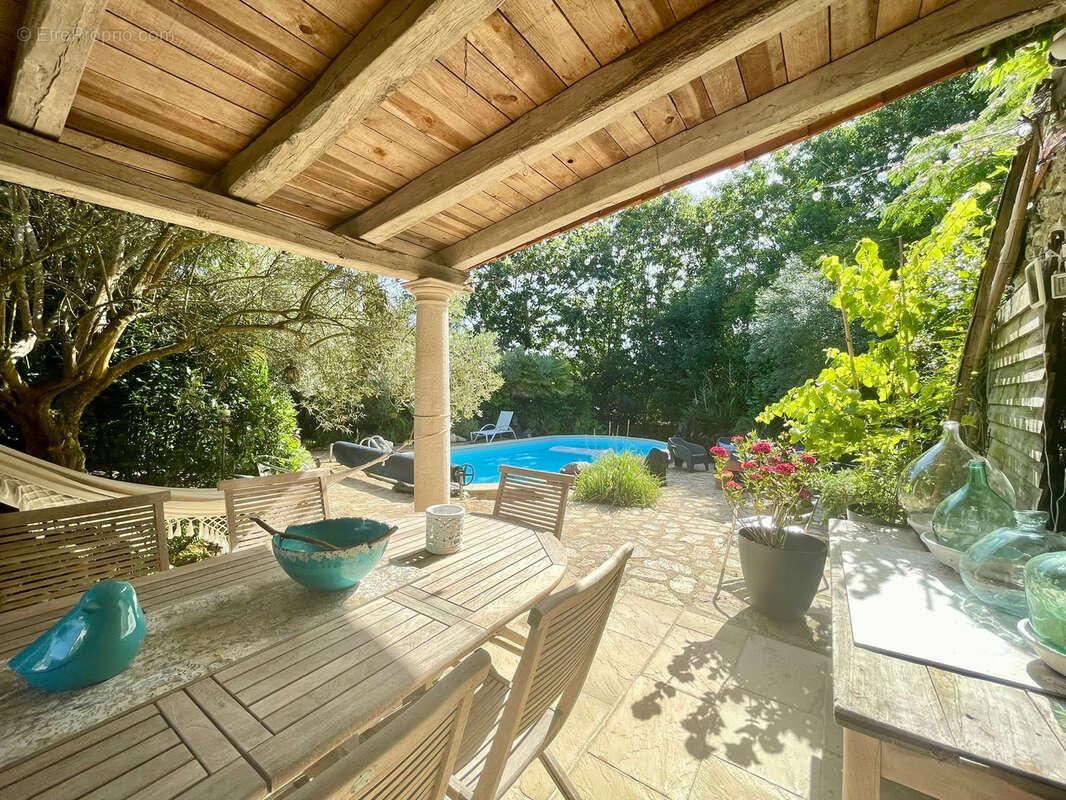 Maison à FROSSAY