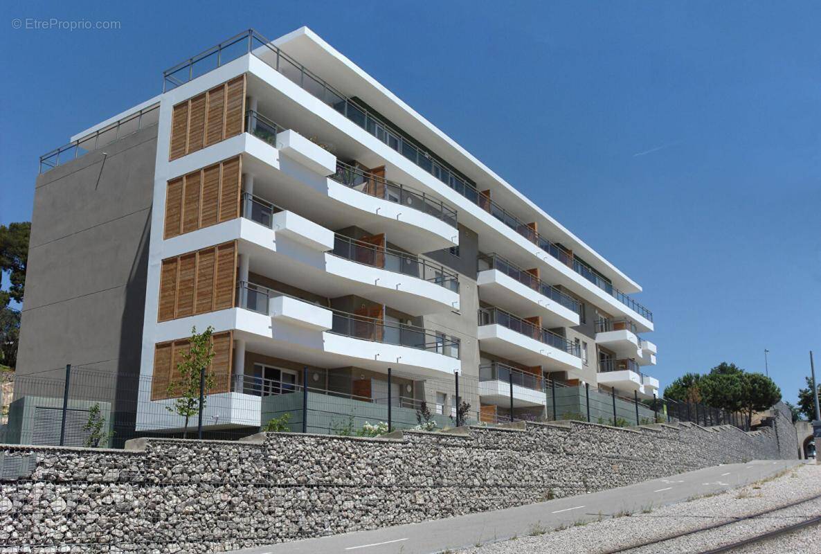 Appartement à MARSEILLE-12E