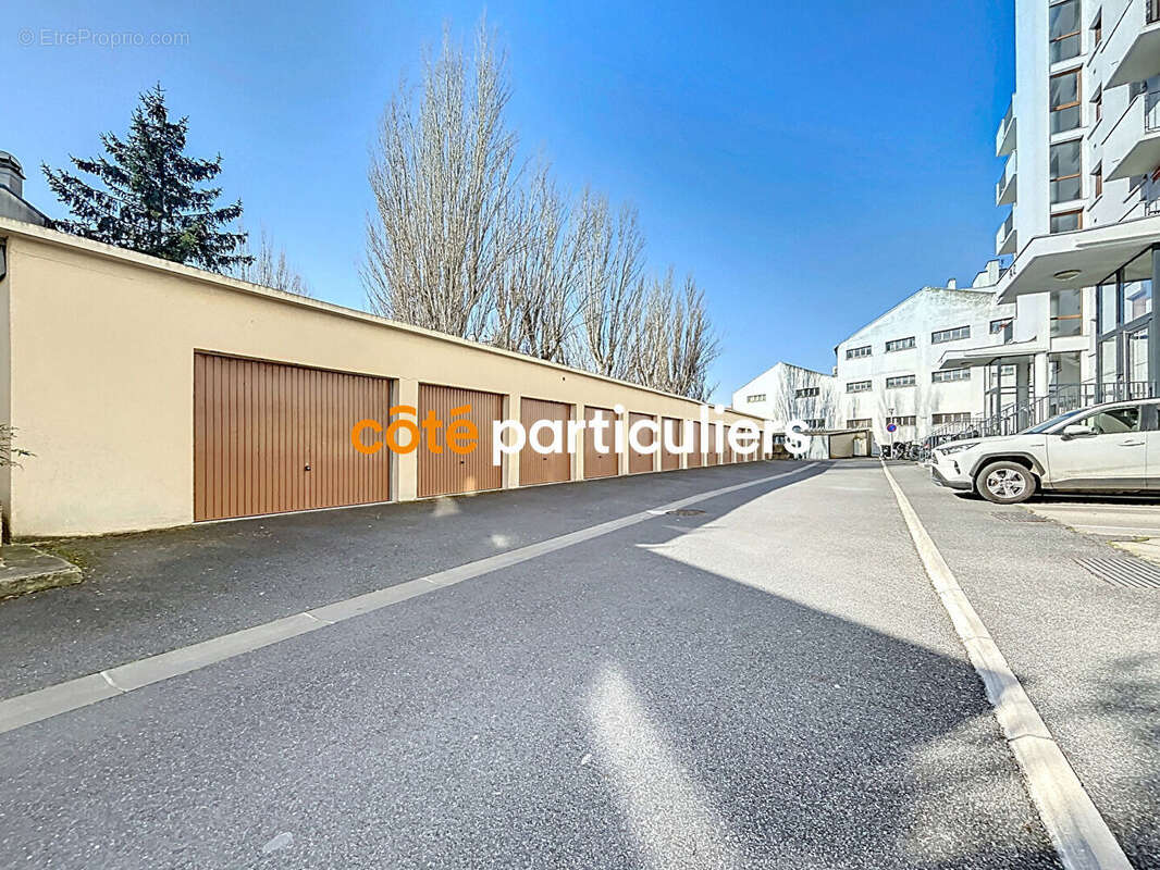 Appartement à SAINT-MAUR-DES-FOSSES