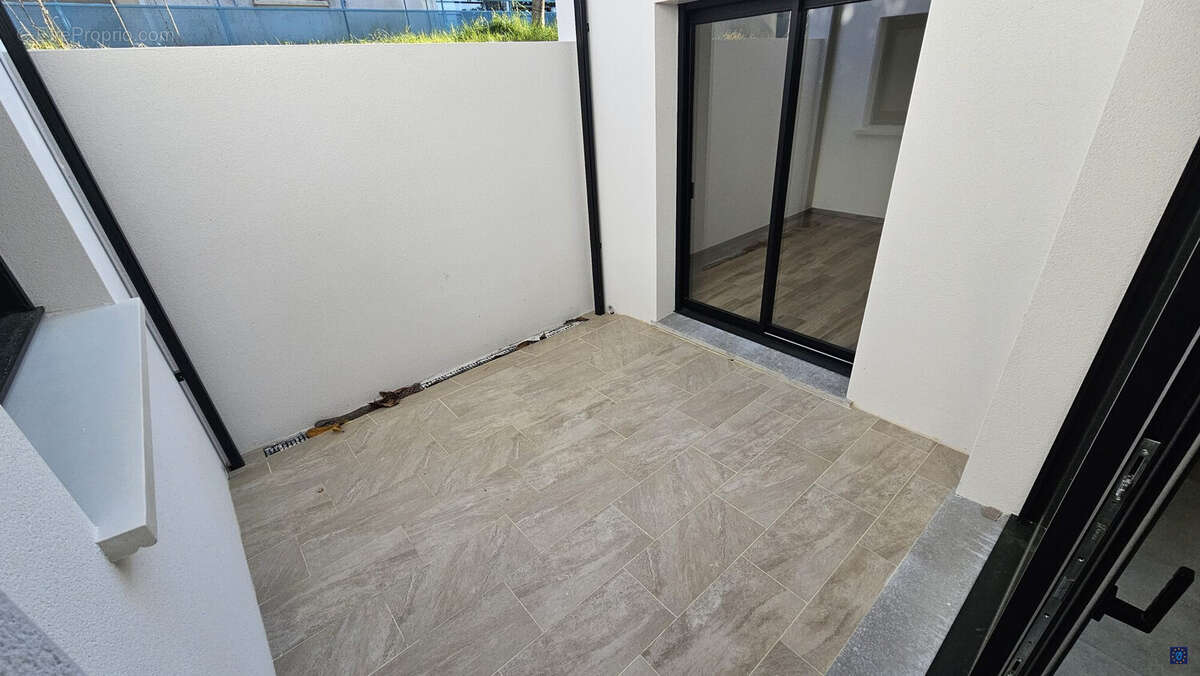 Maison à VAUX-SUR-MER