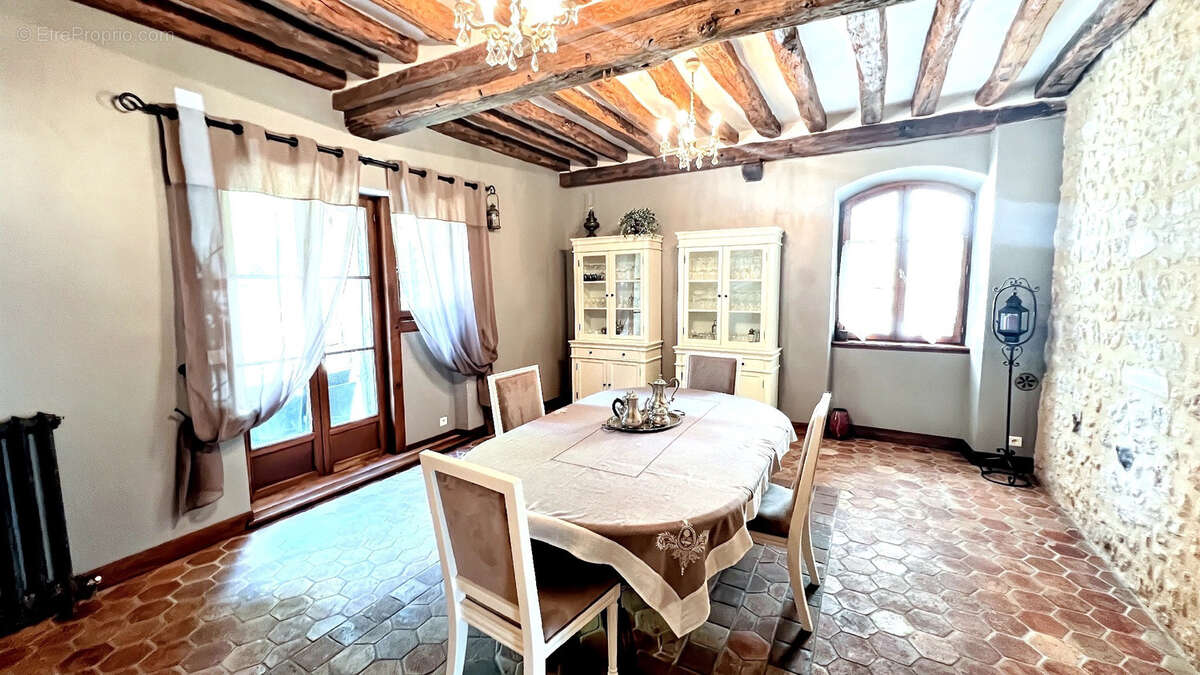 Propriété en pierres - photo 10