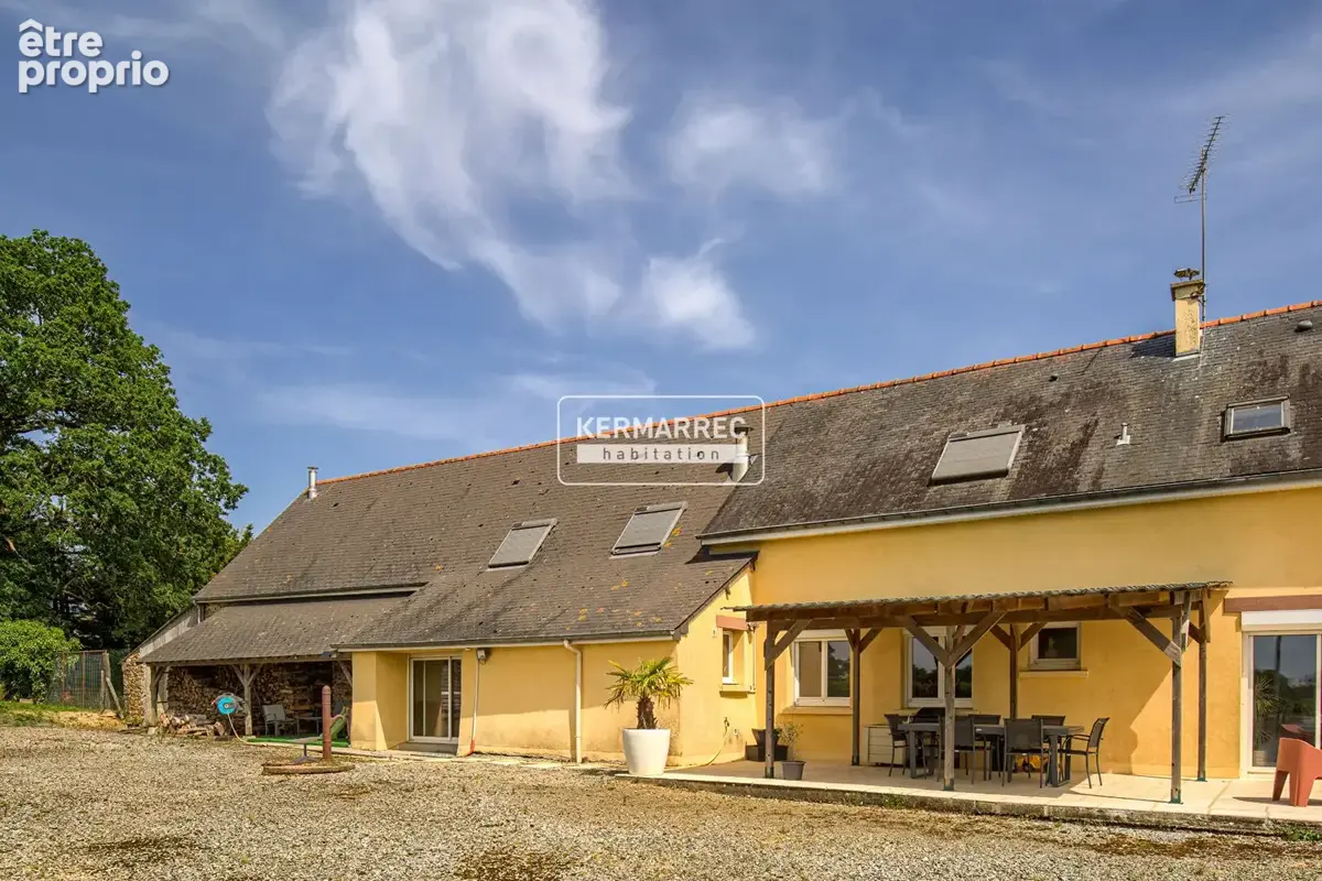 A VENDRE Maison Argentré-Du-Plessis 10 pièce(s) 195 m2 - 324 500  HAI - photo 3