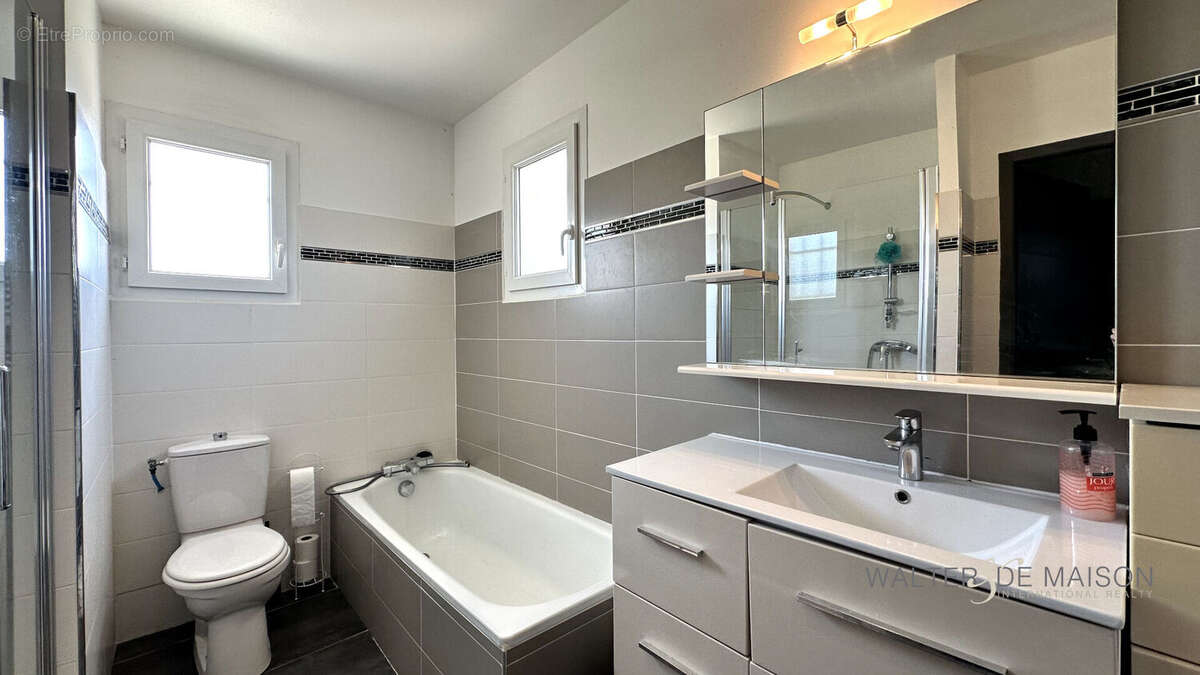 Maison à SAINT-GELY-DU-FESC