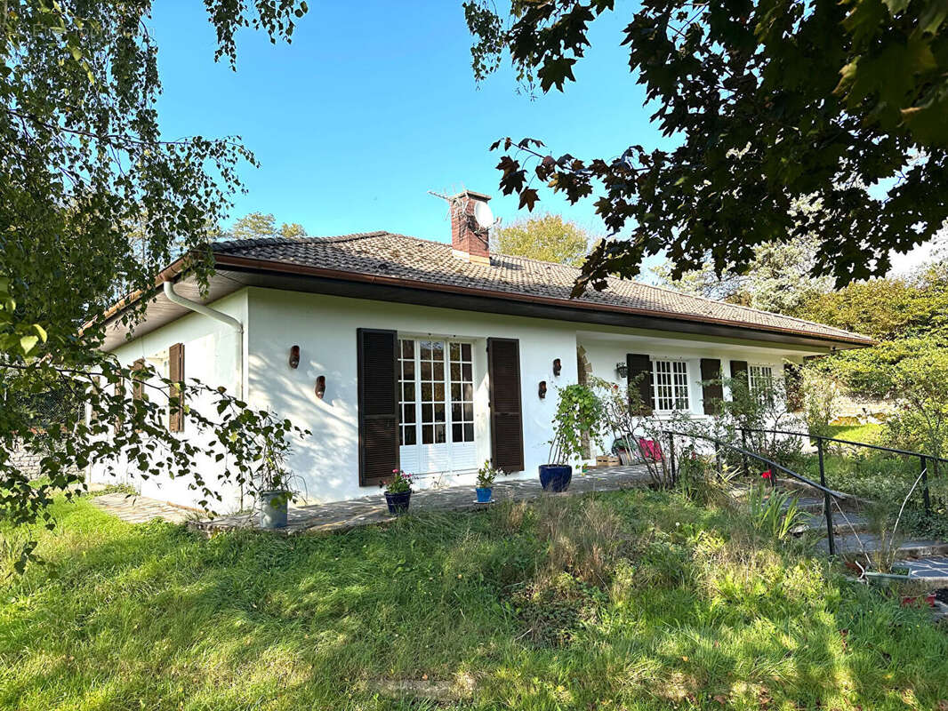 Maison à VAIRE-LE-PETIT