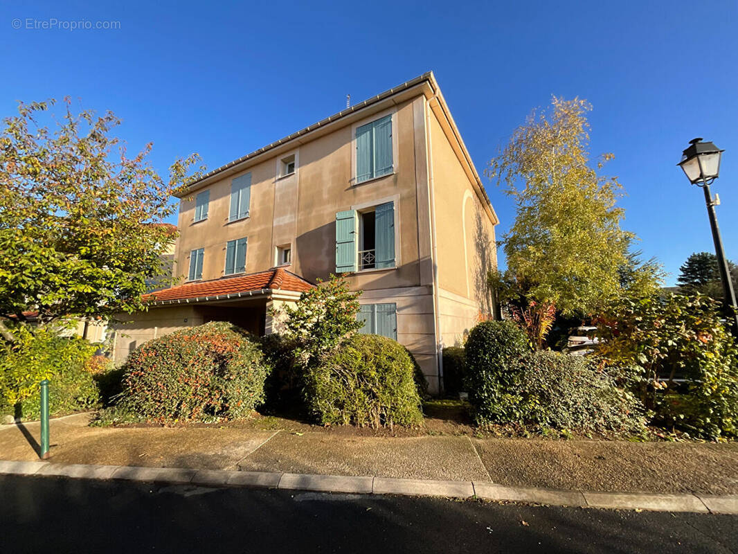 Appartement à MARGENCY