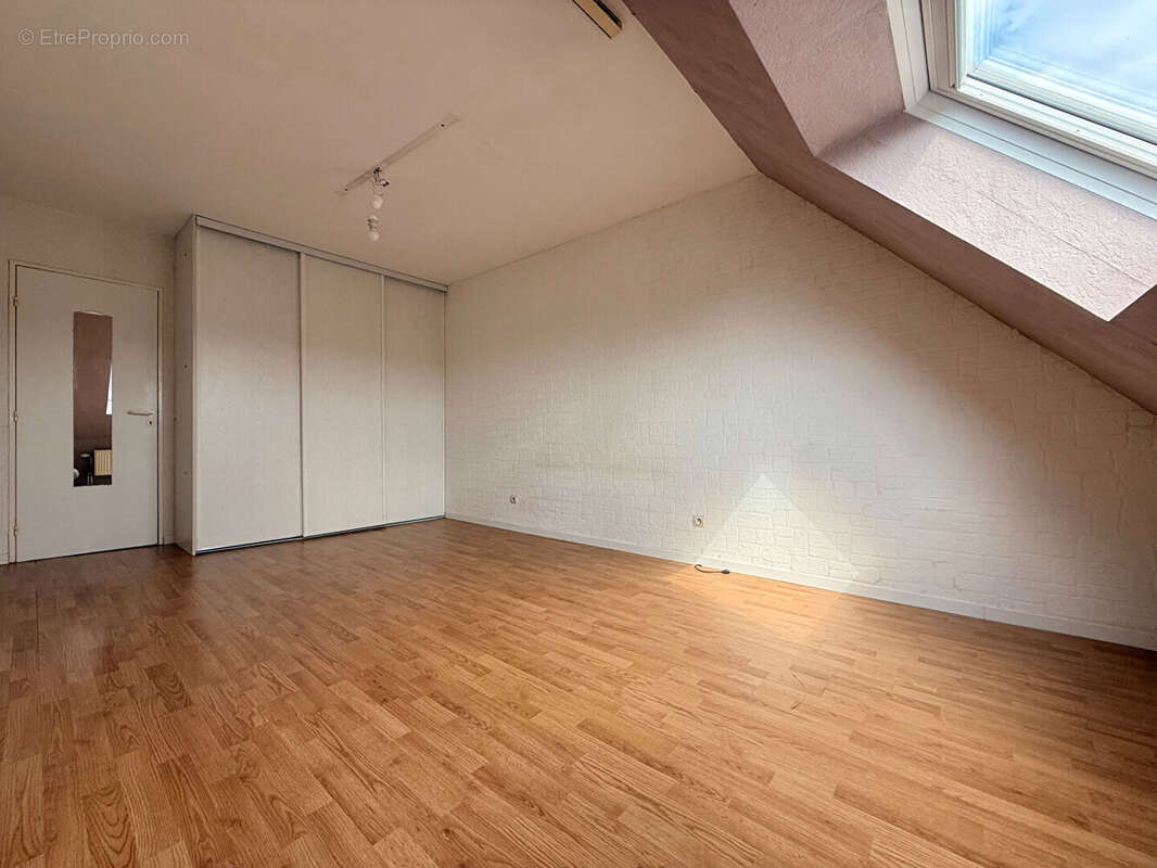 Maison Rixheim 4/5 pièces 117 m2 - 3 chambres + dégagement/bureau - photo 5