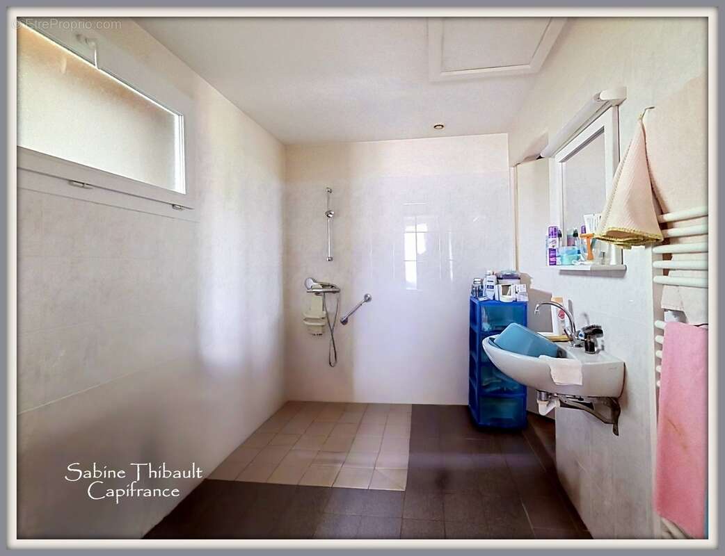 Département 37 (Indre-et-Loire), à Souvigné, maison à vendre 3 pièces - 88 m2 - photo 5