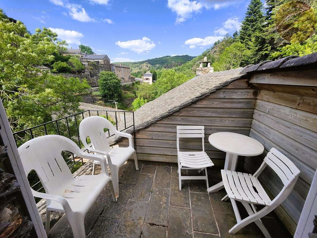 Charmente maison avec jardin à Vébron - photo 10