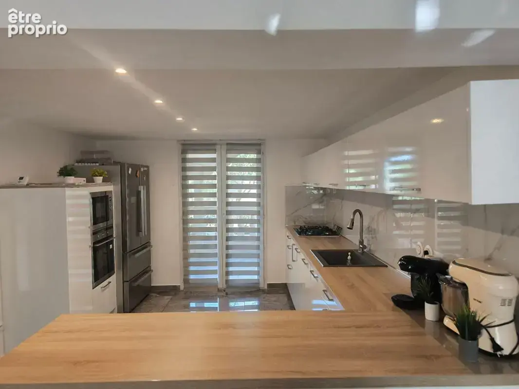 Roussillon - Belle maison individuelle  - terrain constructible - photo 4