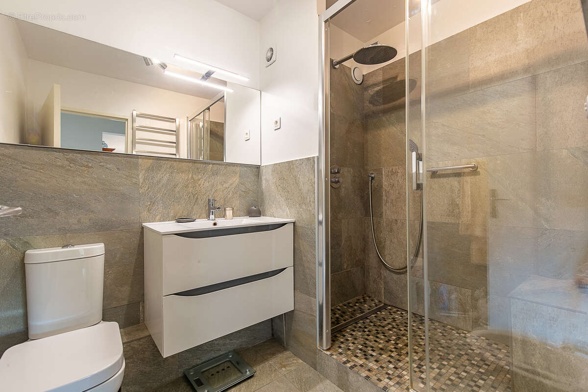 Appartement à MARSEILLE-9E