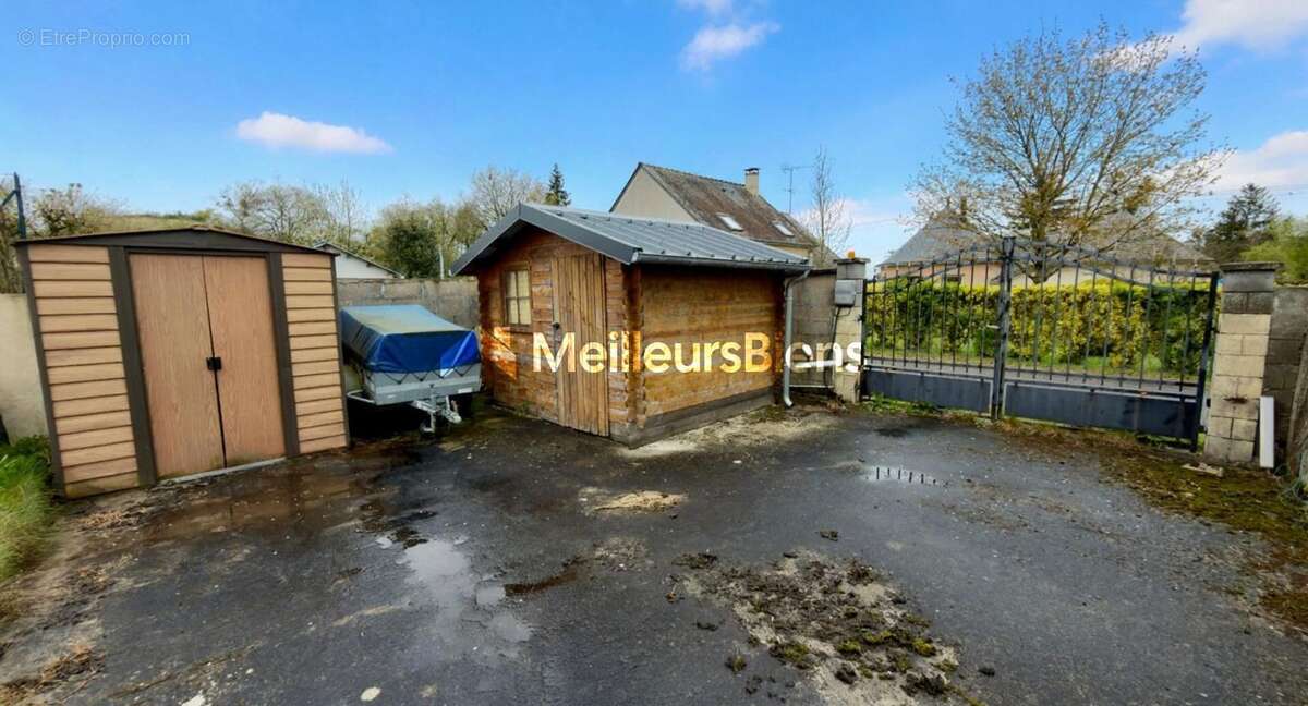 Maison à RENAZE