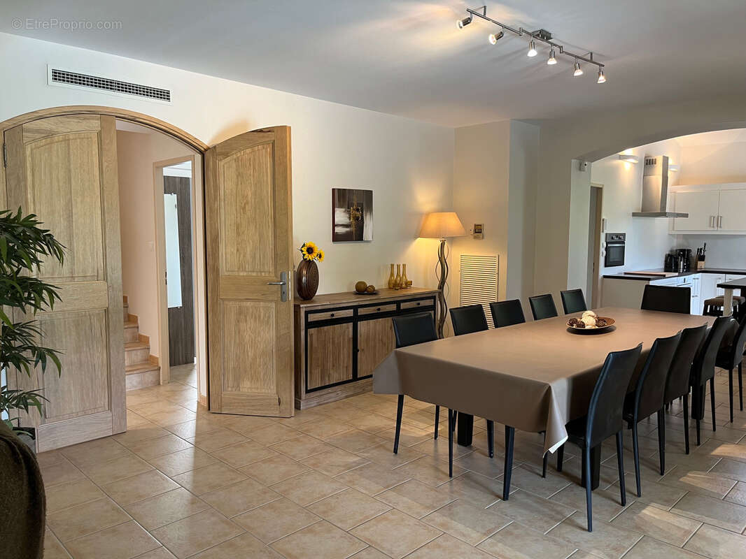 Maison à LE BARROUX