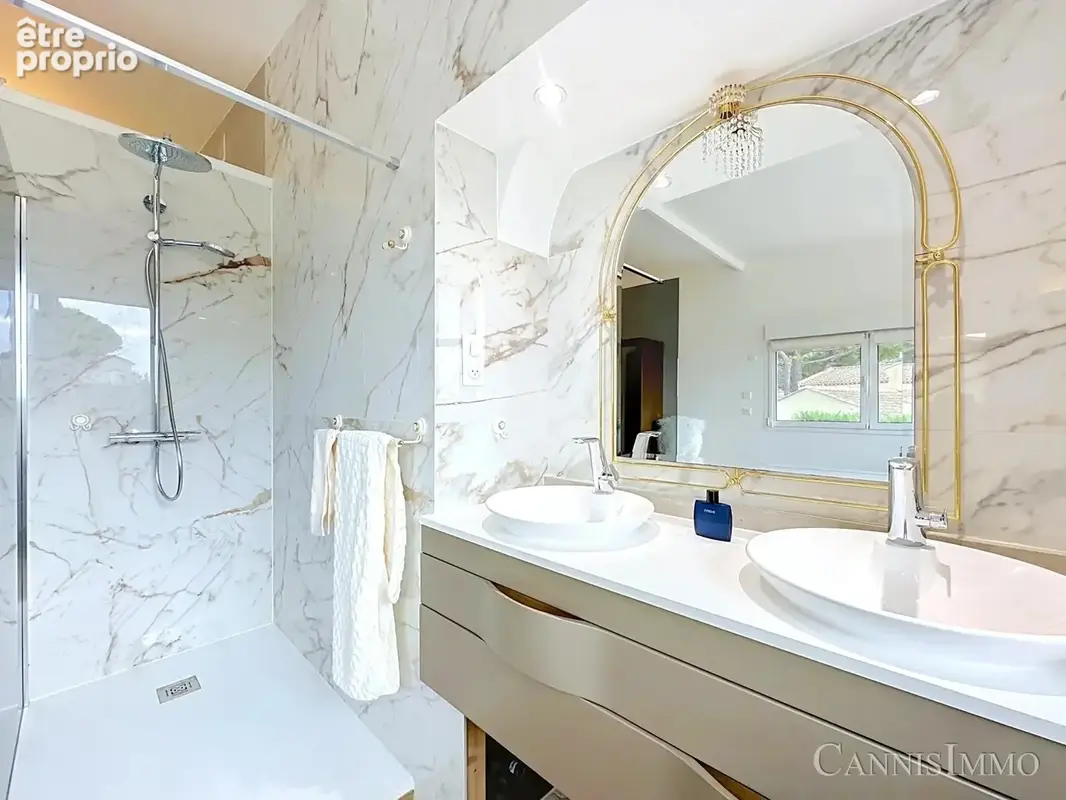 Mandelieu-la-napoule – minelle  villa de 326 m² avec piscine - photo 15