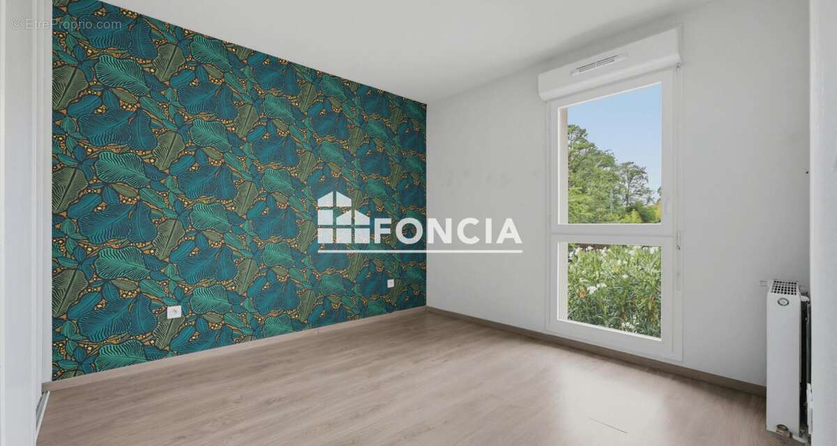 À VENDRE – T4 de 88 m² avec balcon et 2 parkings – Pessac - photo 5