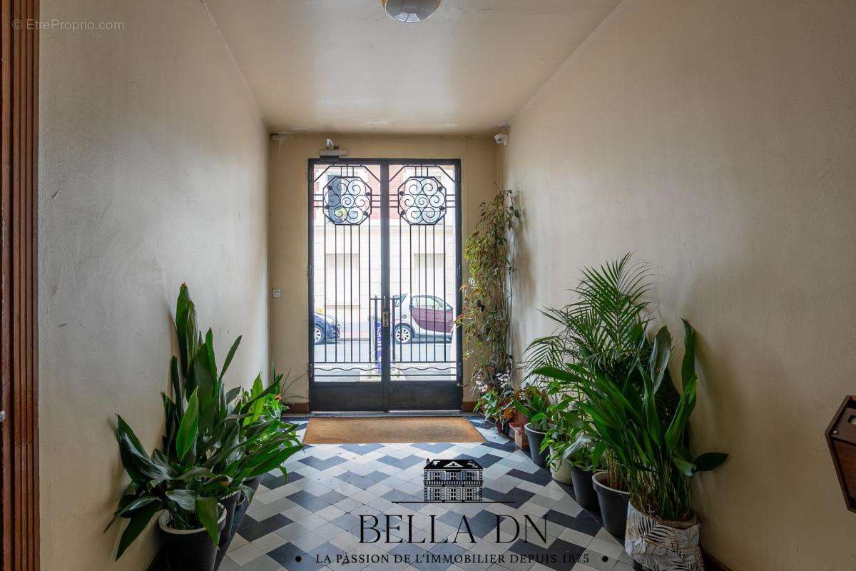 Appartement à ASNIERES-SUR-SEINE