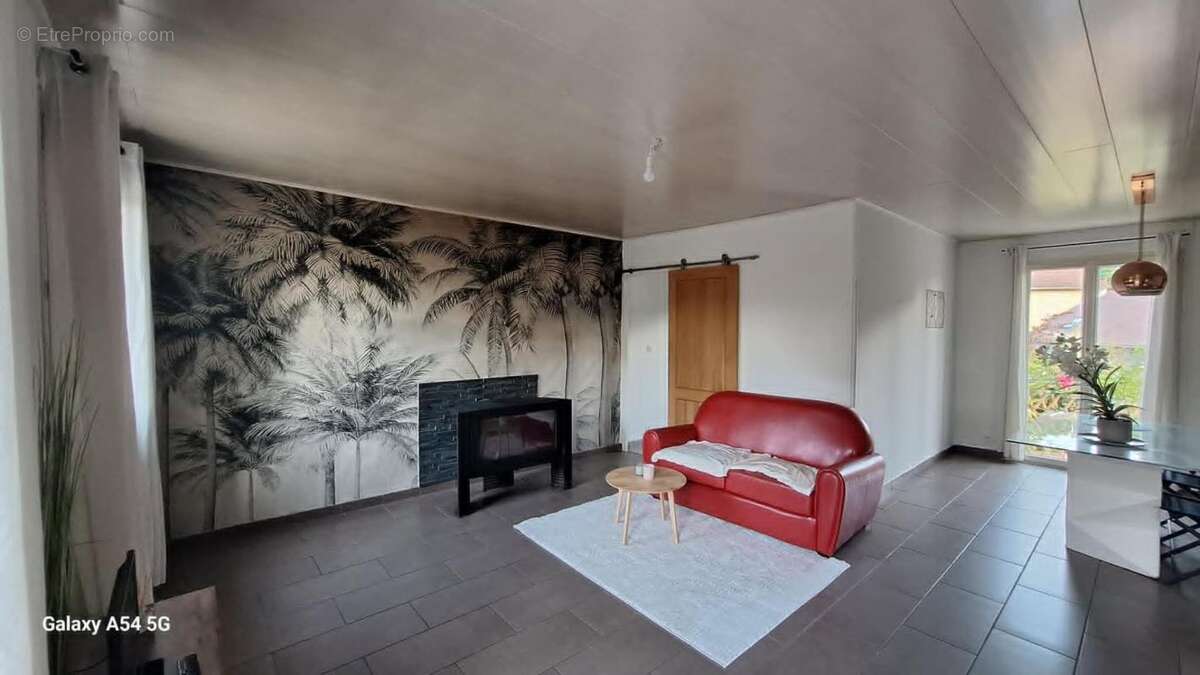 Maison à LA BOISSIERE-ECOLE