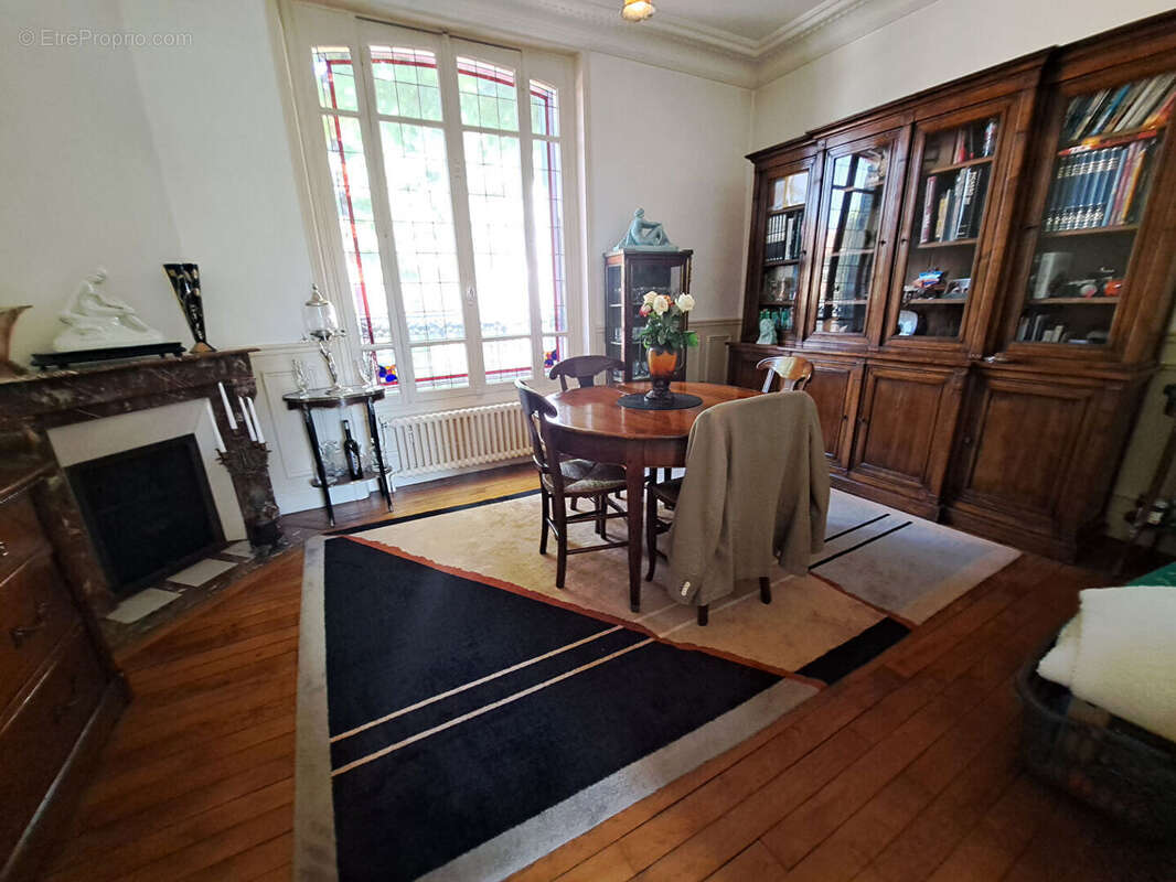 Maison à L'ISLE-ADAM