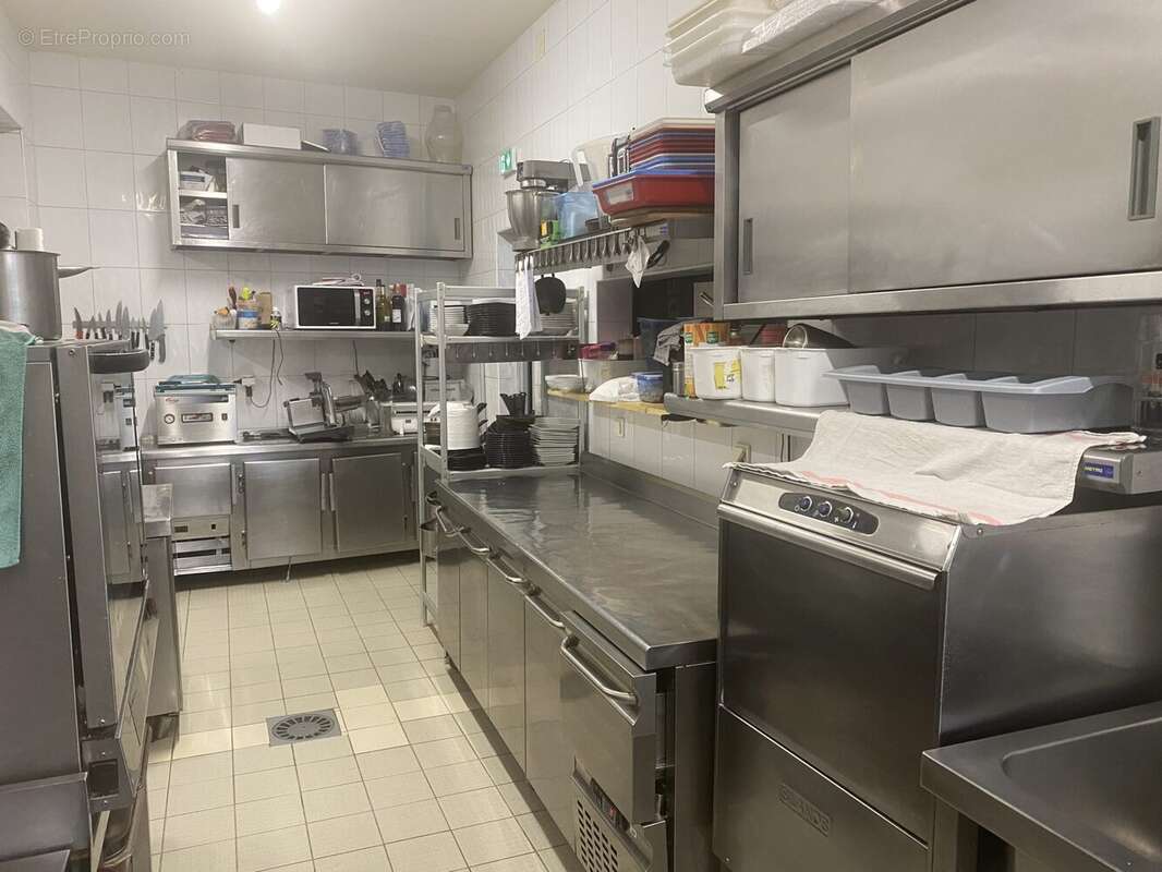 175 m² à Bagneres-De-Bigorre  - photo 9
