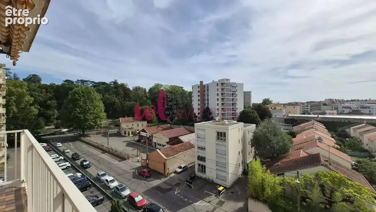 Oullins, appartement familial 3 chambres,  2 balcons - photo 2