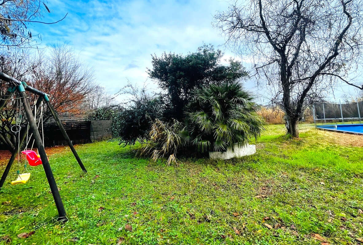 Maison à BENESSE-MAREMNE