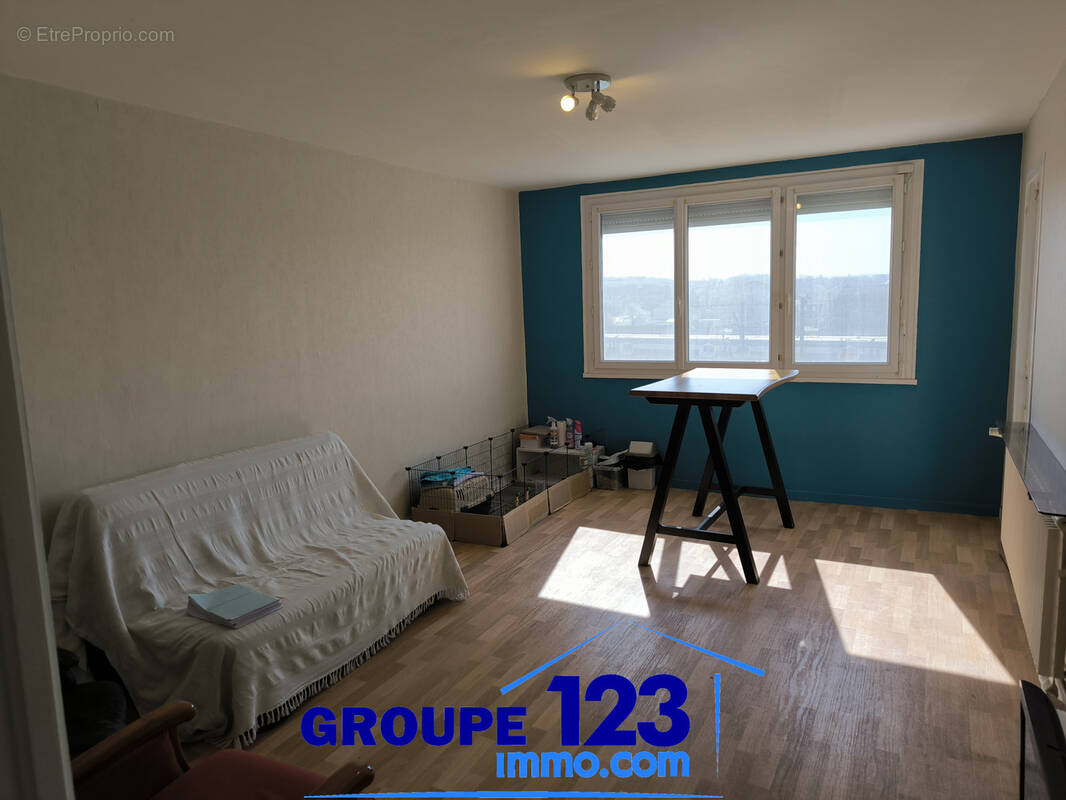 Appartement à MIGENNES