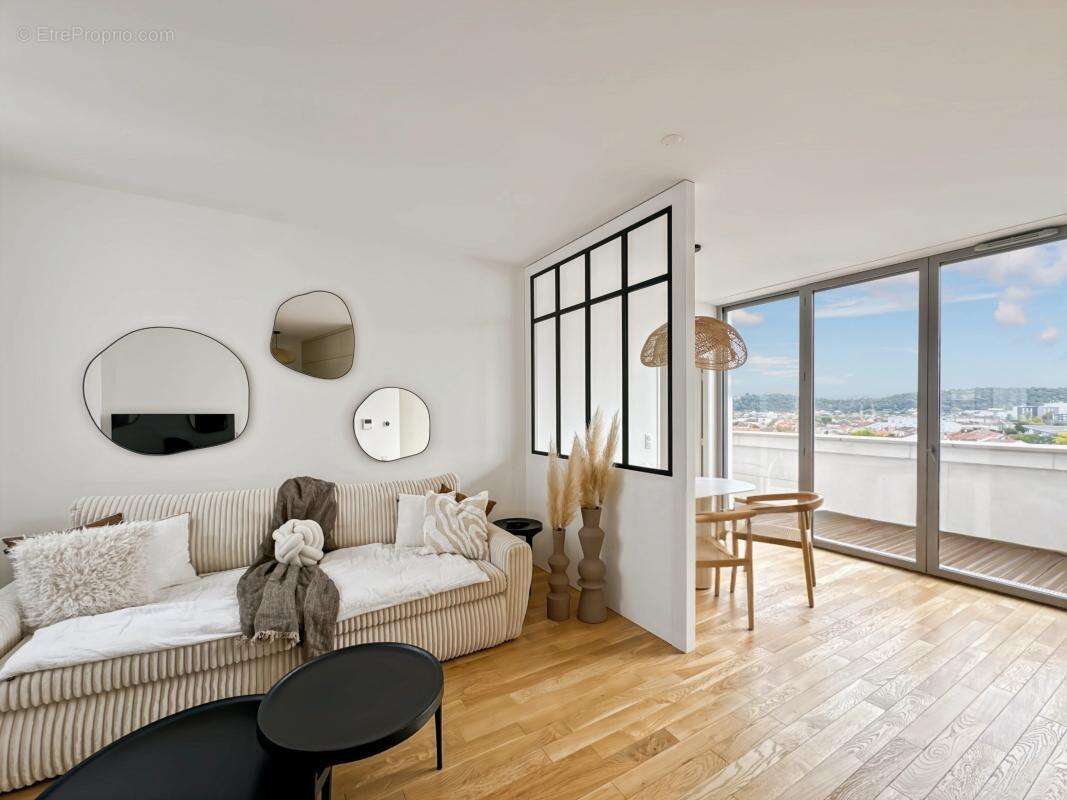 Appartement à BORDEAUX