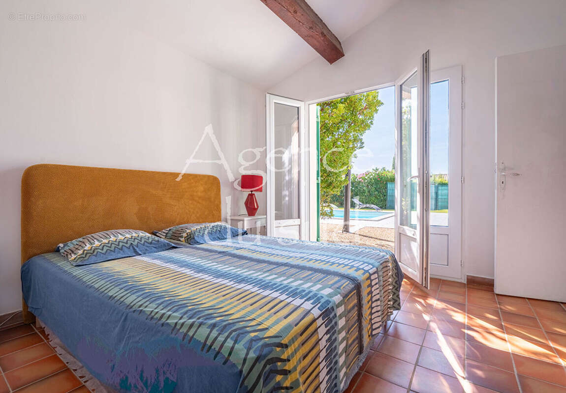 Villa de plain pied Type 6 de 146m²  - LA CADIERE D'AZUR - photo 13