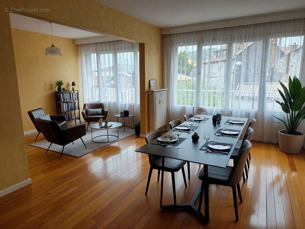 Appartement 81 m² à Saint-Etienne  - photo 4