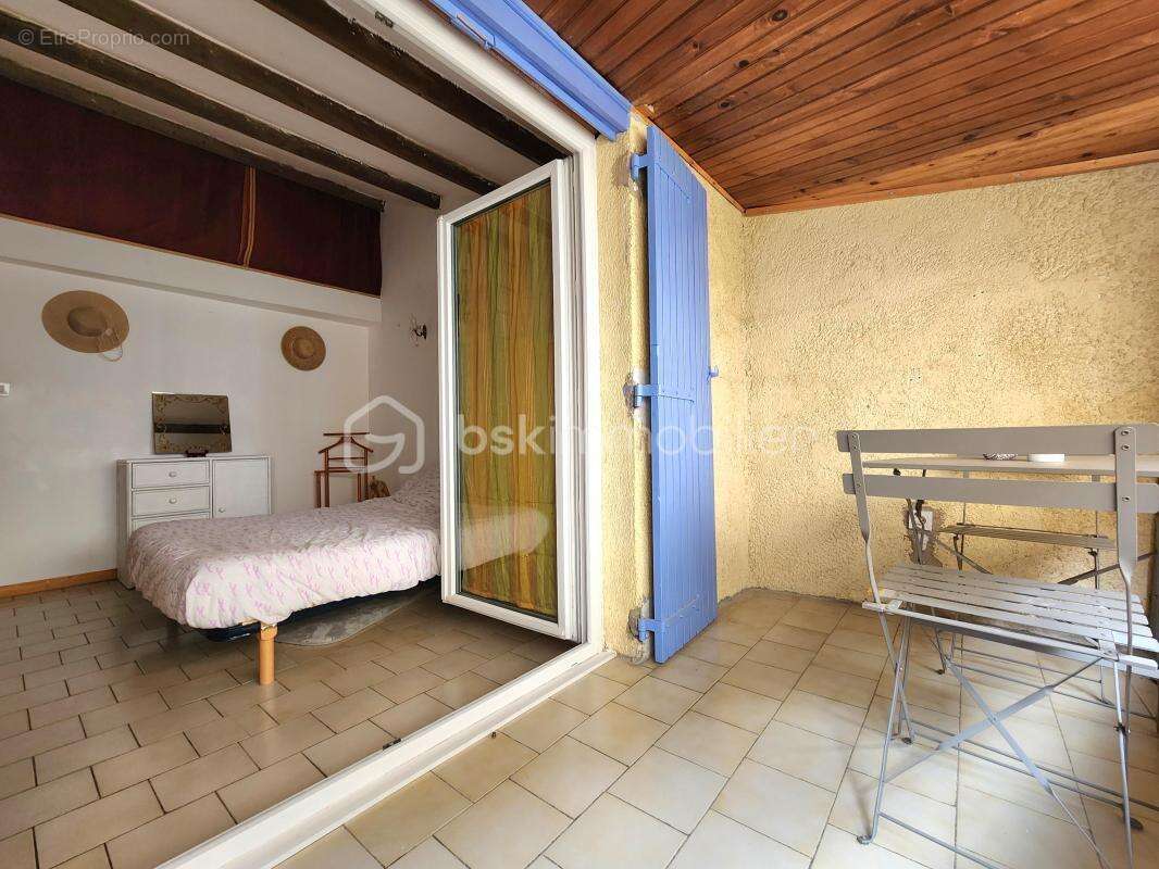 Maison à LA TOUR-D'AIGUES