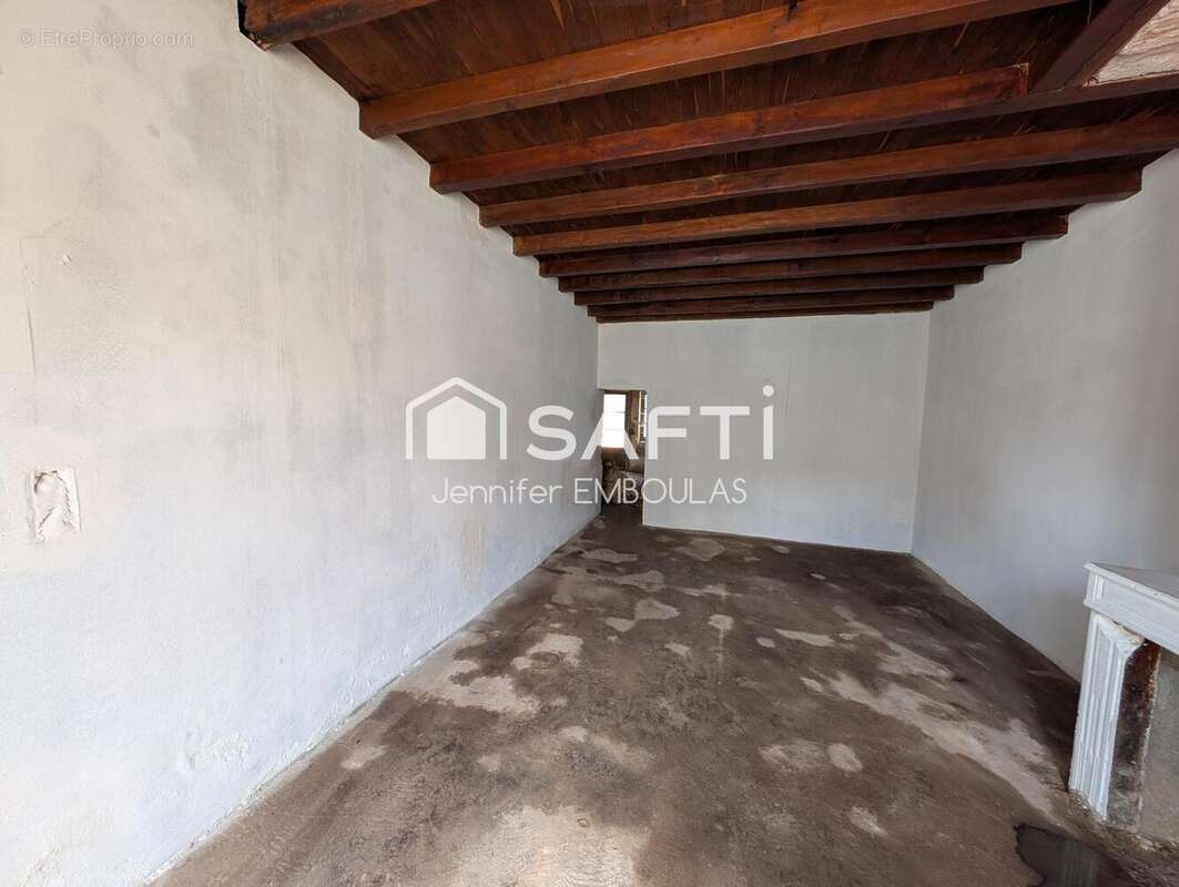 Photo 4 - Maison à SAINT-MORILLON