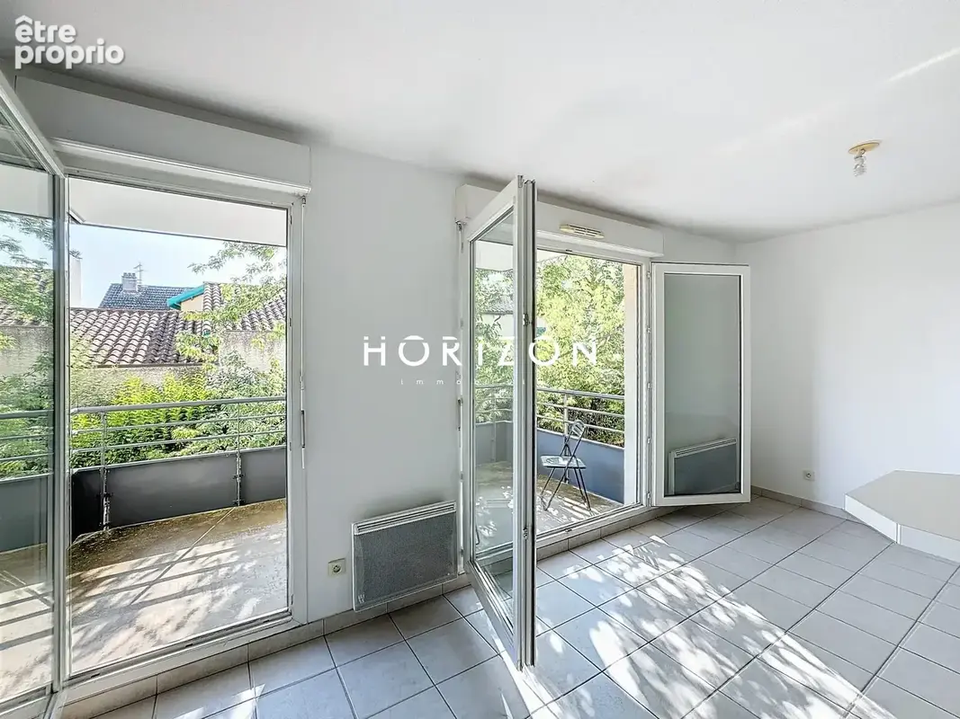Appartement 59 m² à Venissieux  - photo 8