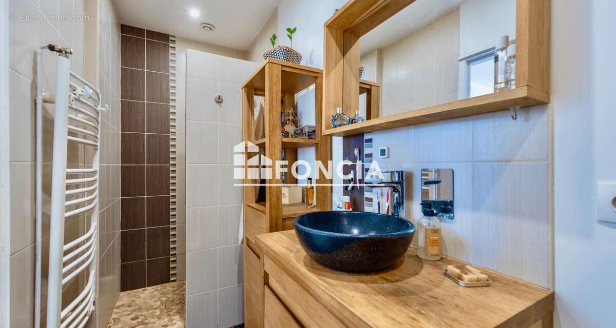 Charme, Confort et Emplacement Idéal à Châtenay-Malabry (Limite Le Plessis-Robinson) - photo 8