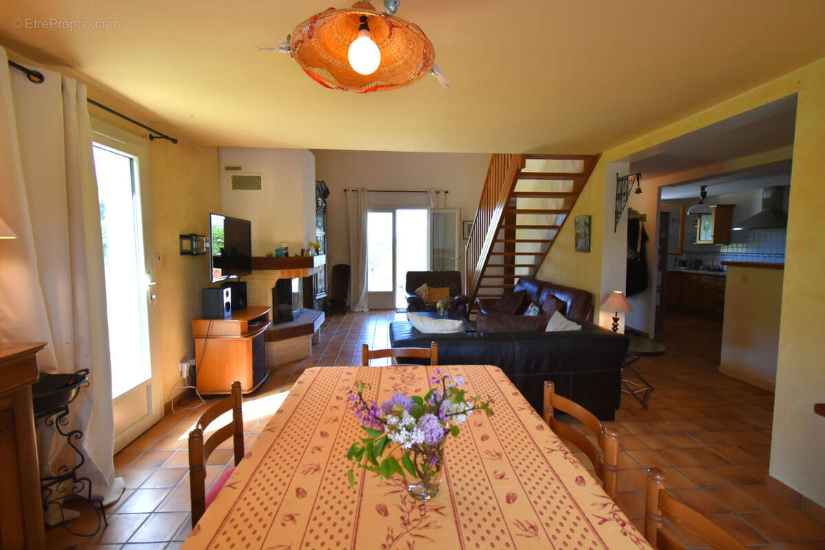 Maison à CAHORS