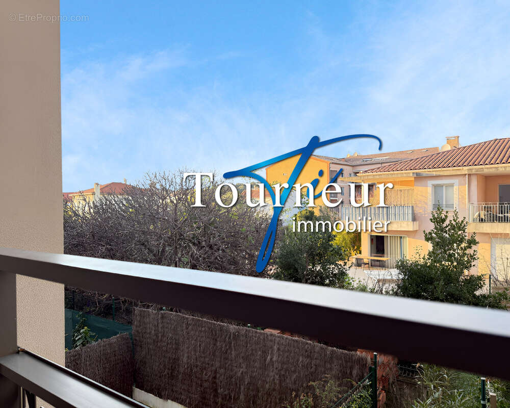 Appartement à SANARY-SUR-MER