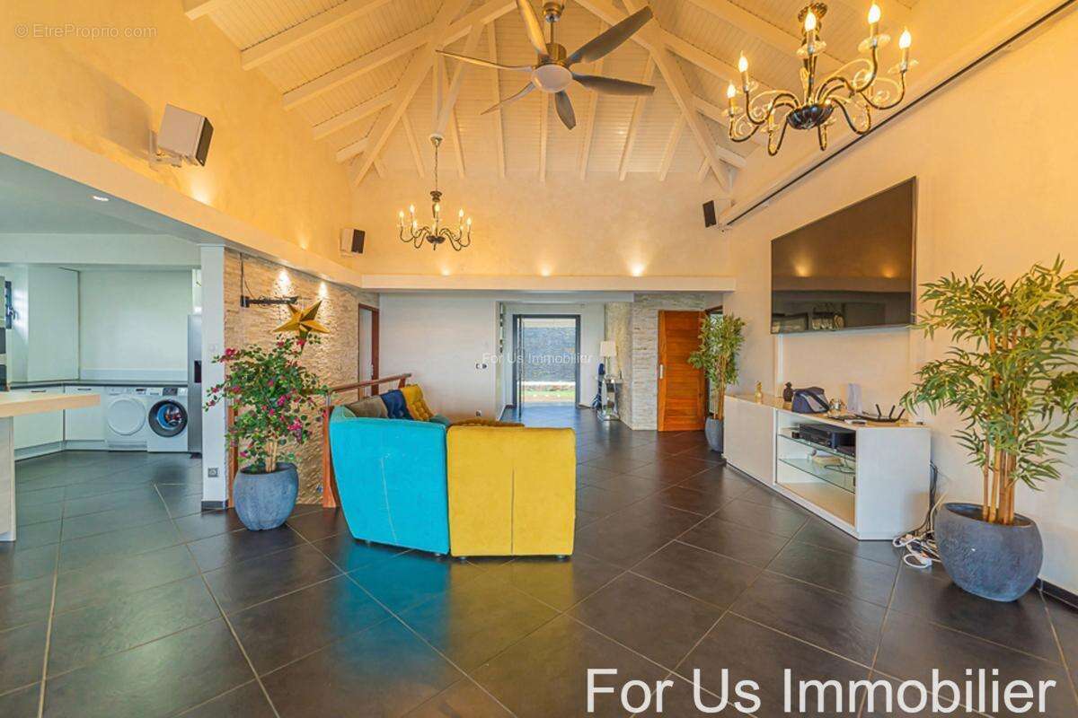 Maison à SAINTE-ANNE