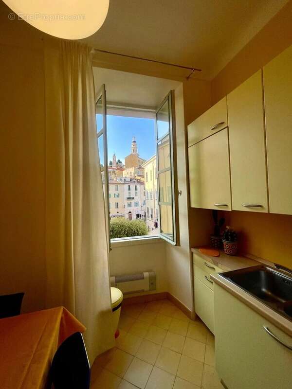 Appartement à MENTON